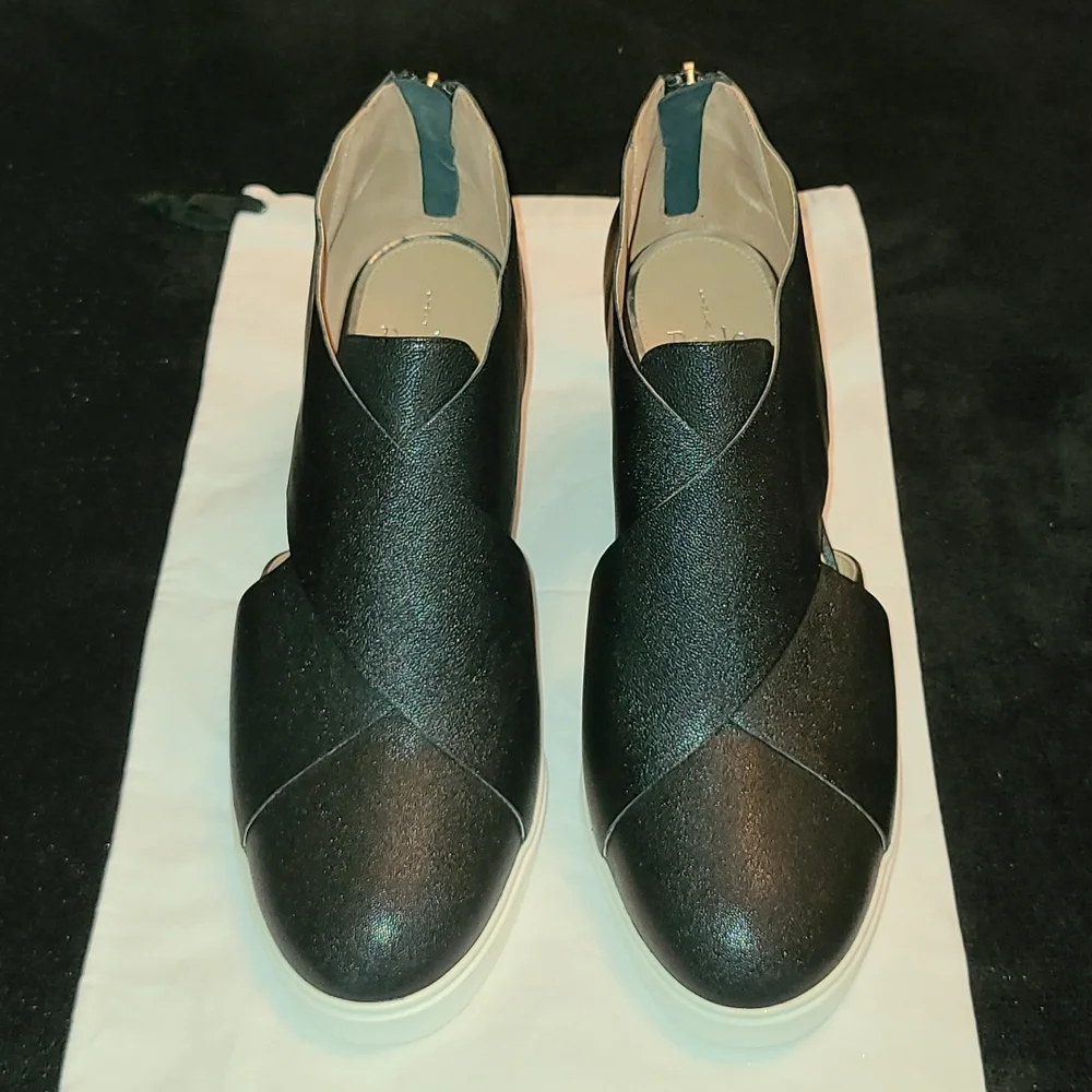 Linea Paolo Wedges - Picture 1 of 9